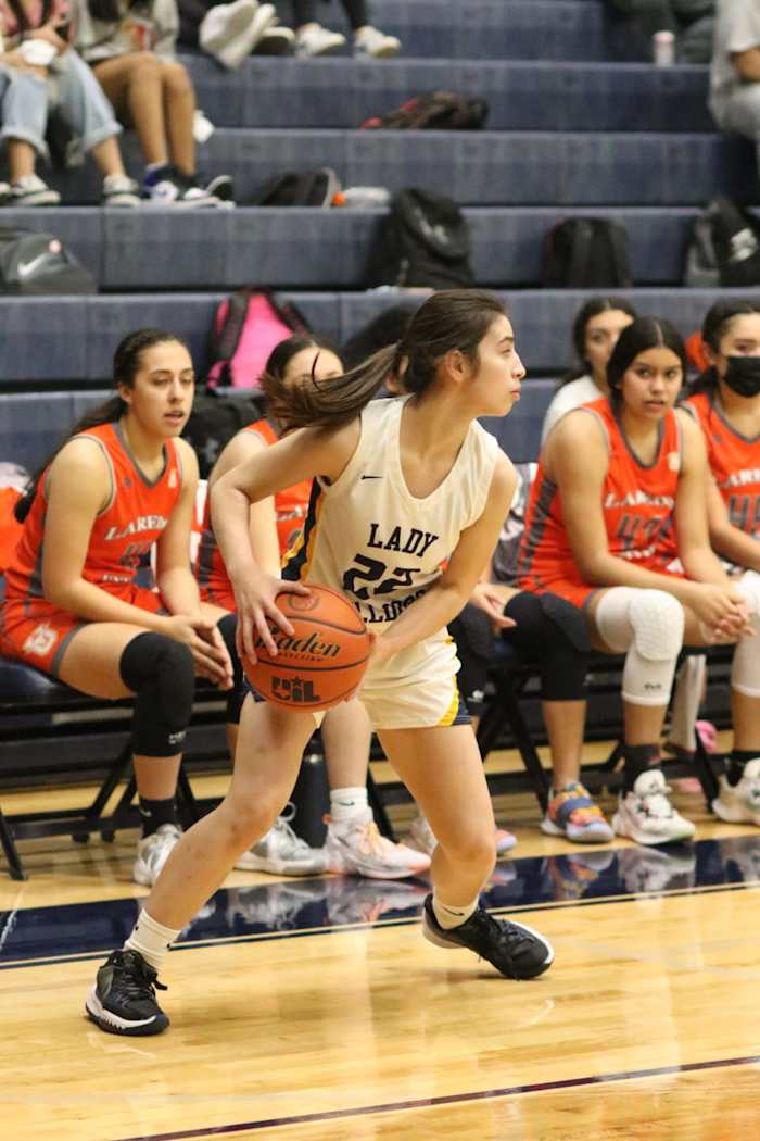 laredo-united-alexander-girls-basketball00002